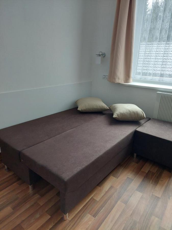 Kopretina Leilighet Cerne Udoli Eksteriør bilde